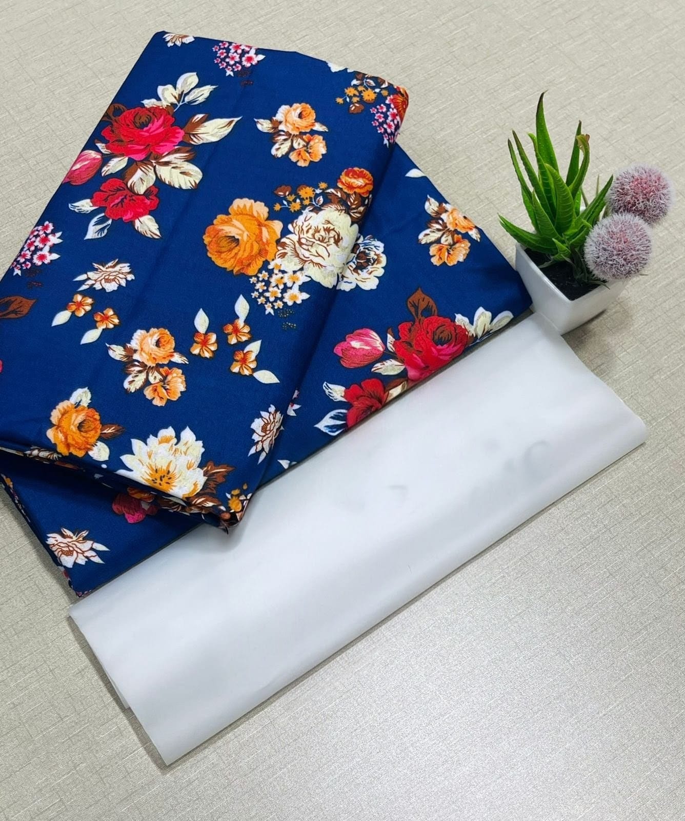 Winter Women Unstitched Suit - 2pcs - WWU019