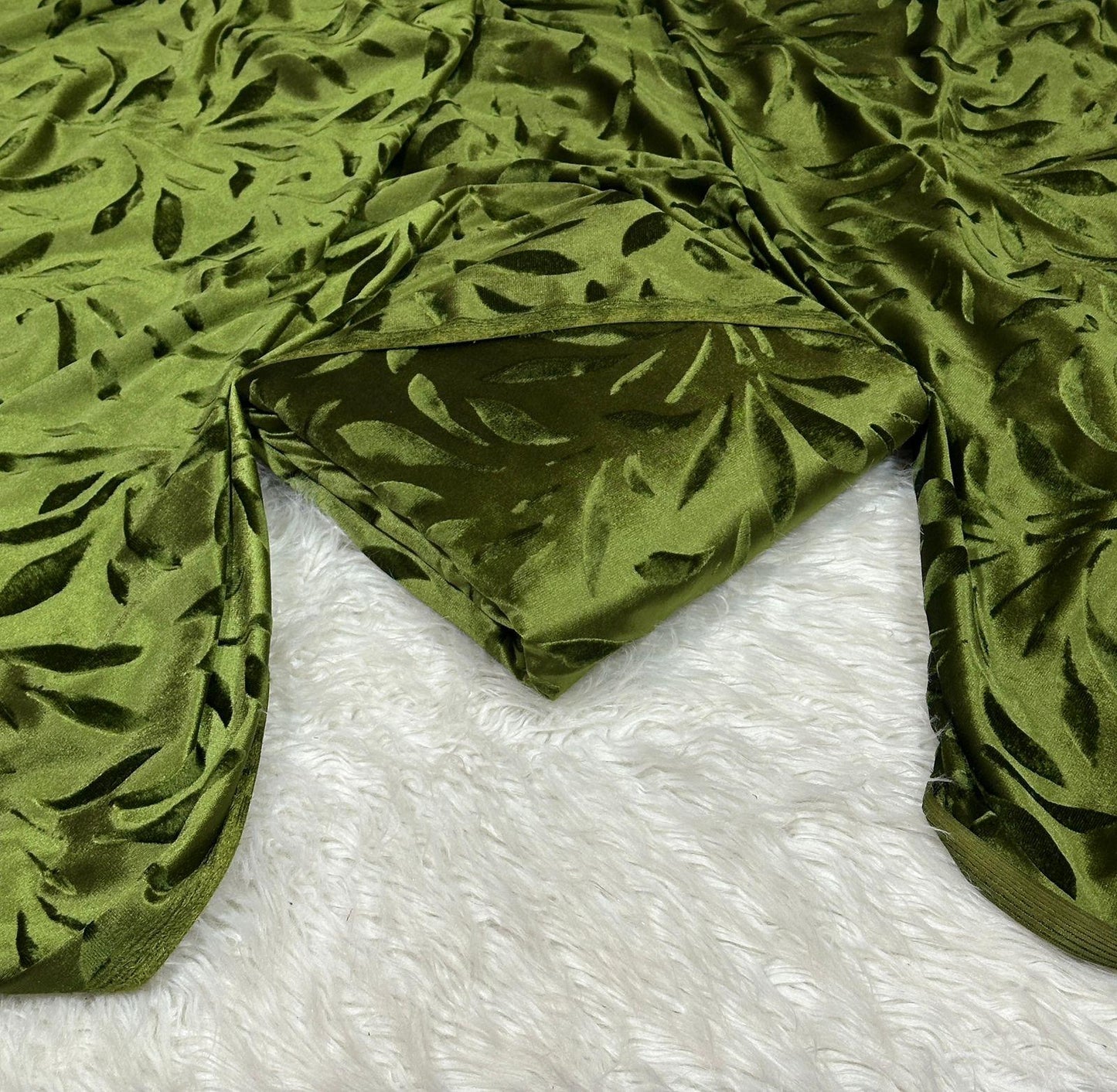 Winter Special 2 Piece Velvet Suit