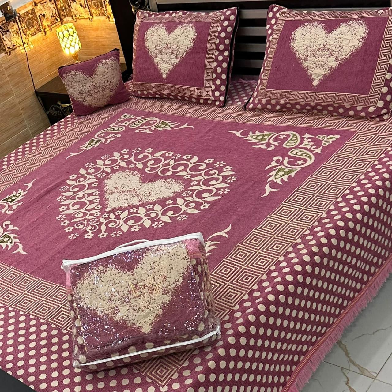 Appish Bridal Velvet Bed Sheet Set - 4pcs - ABB03