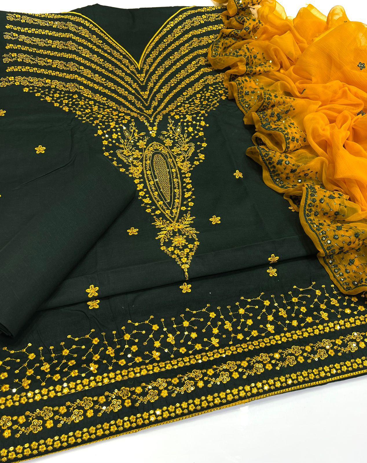 Eid Collection 2K26 – 3 Pcs Lawn / Cotton Hit Traditional Embroidery Suit