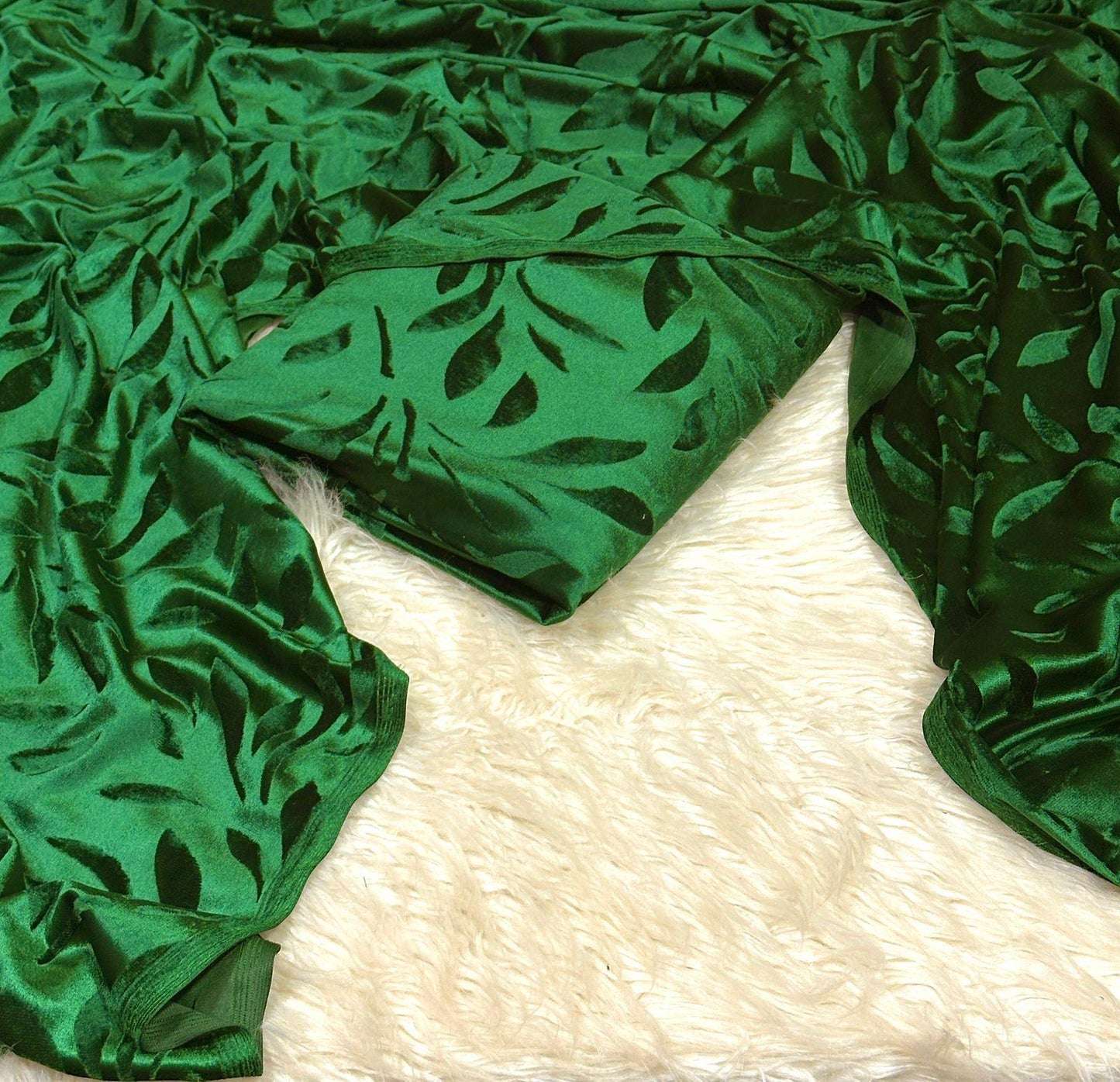 Winter Special 2 Piece Velvet Suit