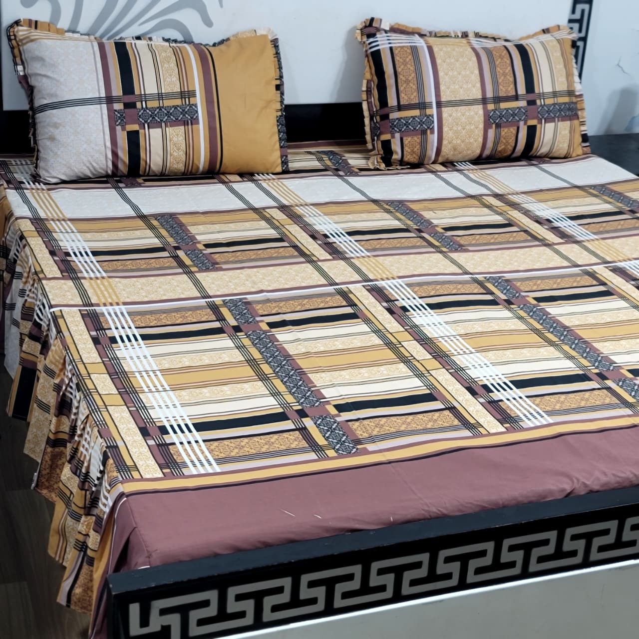 ROYAL Pure Cotton King Size FRILL BED SHEETS 026