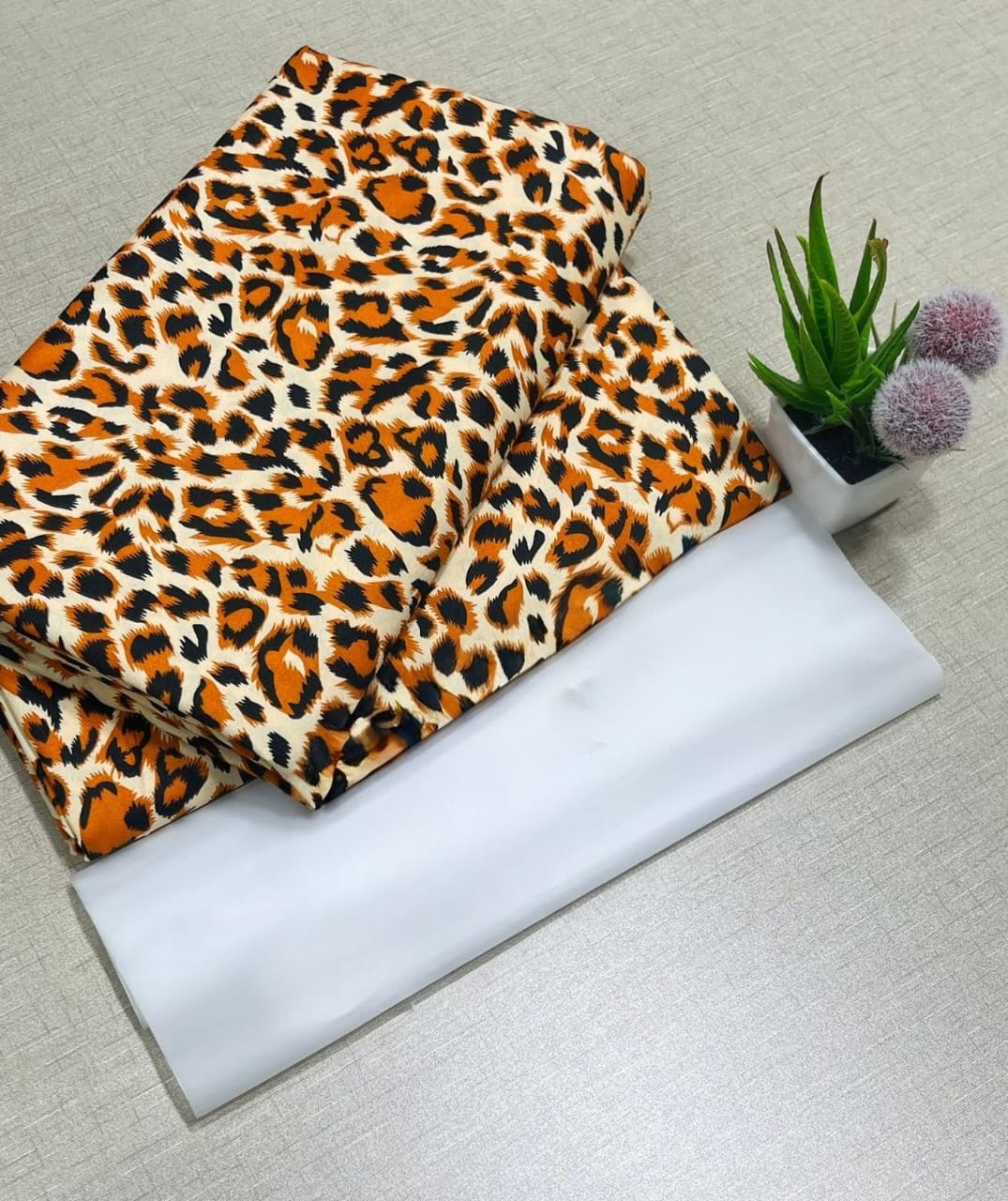 Summer Women Unstitched Suit - 2pcs - WWU05