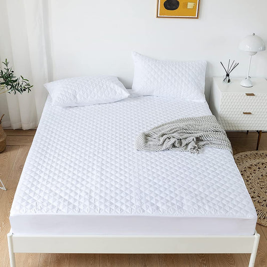 3 Pcs Printed Waterproof Mattress Protector - Quilted -  King 02