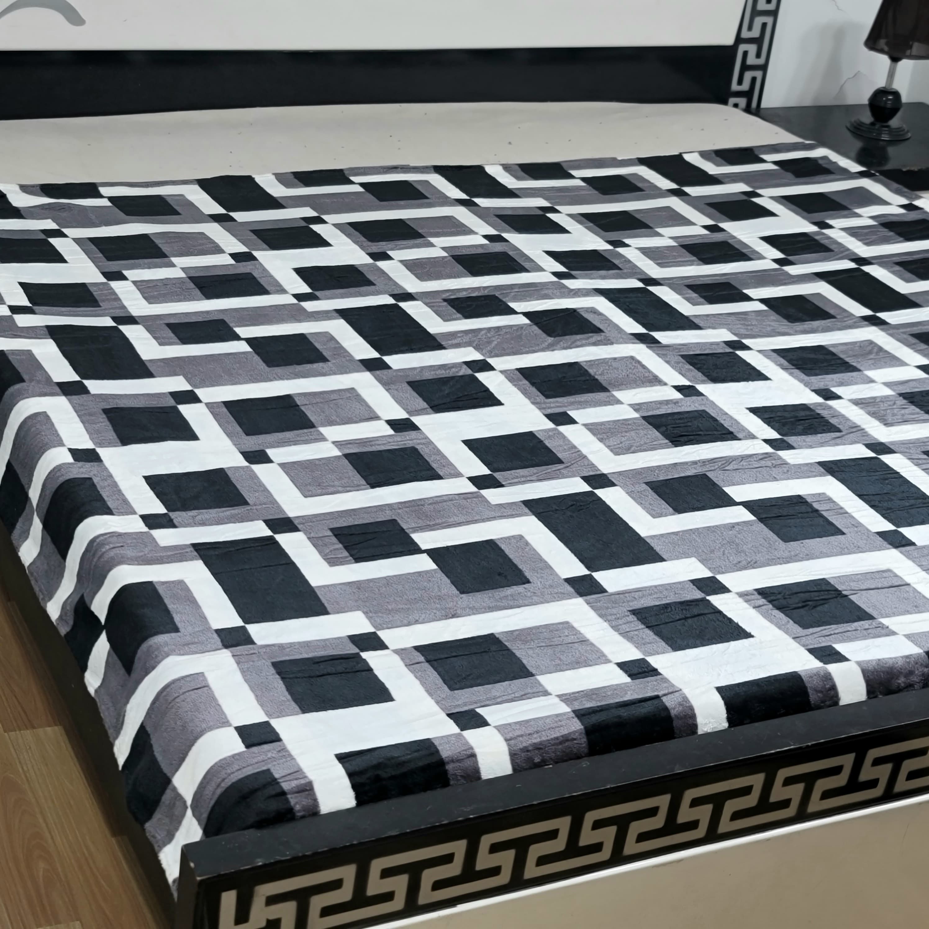Fleezy Printed Blanket - King - FPB11