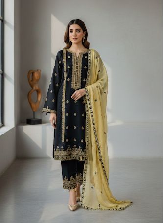 Eid Collection 2K26 – 3 Pcs Lawn / Cotton Hit Traditional Embroidery Suit