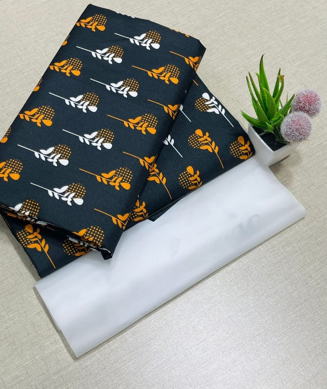 Winter Women Unstitched Suit - 2pcs - WWU010