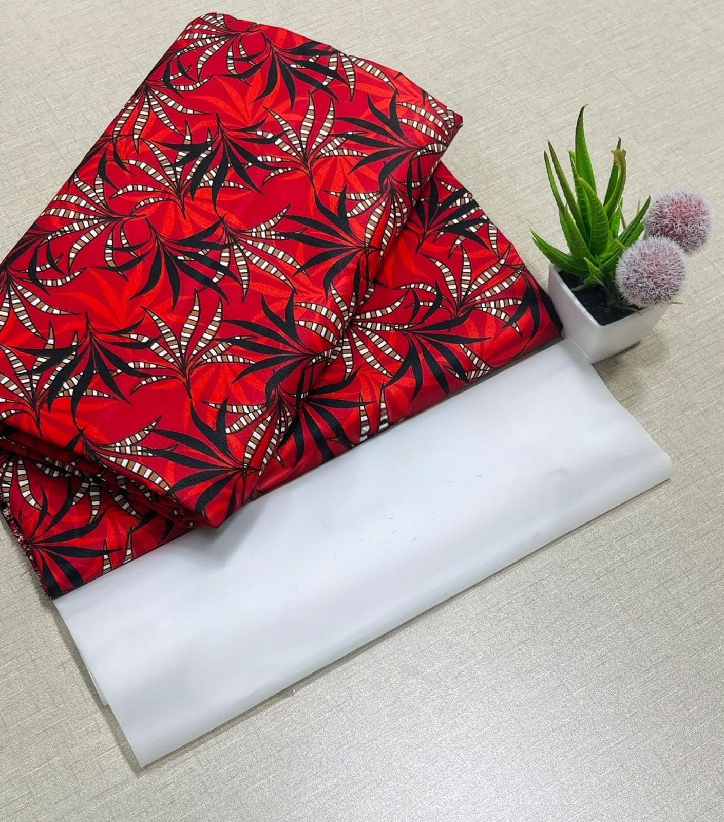 Winter Women Unstitched Suit - 2pcs - WWU024