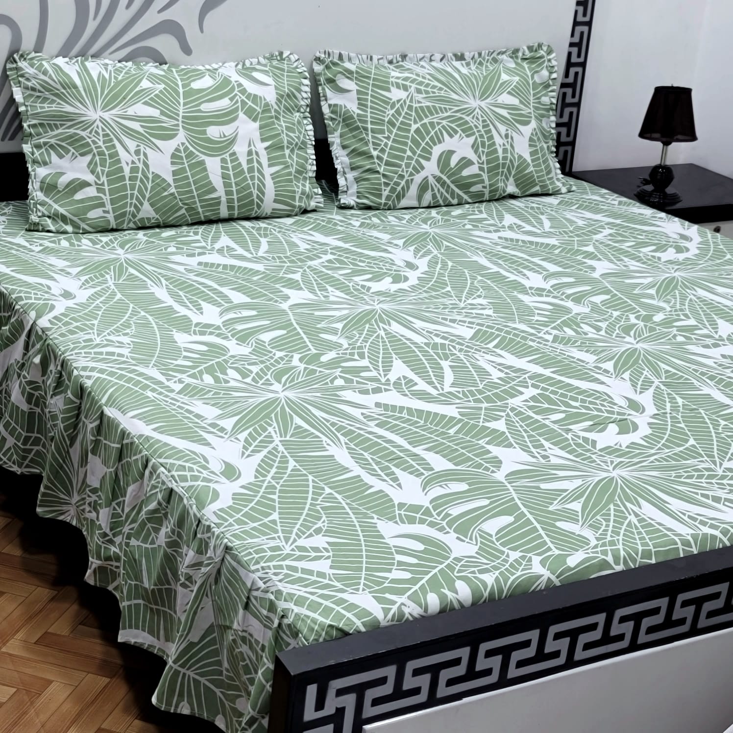 ROYAL Pure Cotton King Size FRILL BED SHEETS 07
