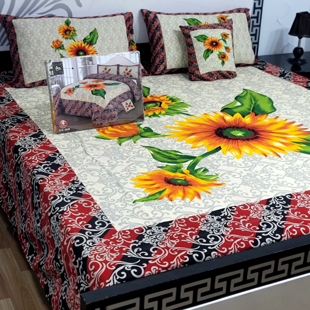 Designer Bed Sheet Set - 4pcs Panel Design 032