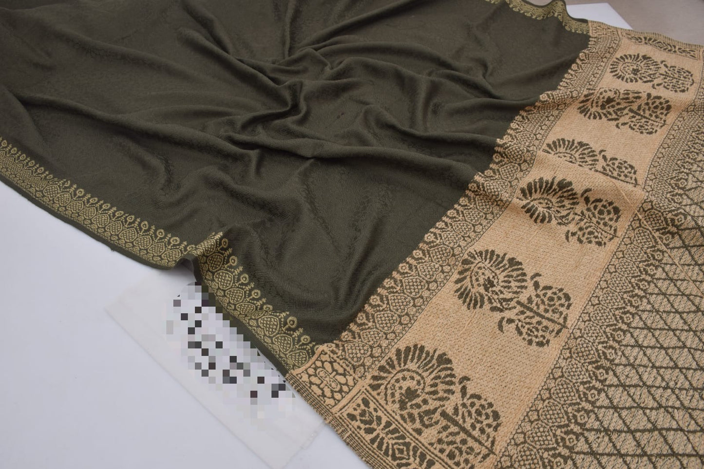 Winter season Egyptian Jaquard Ladies Shawls 010
