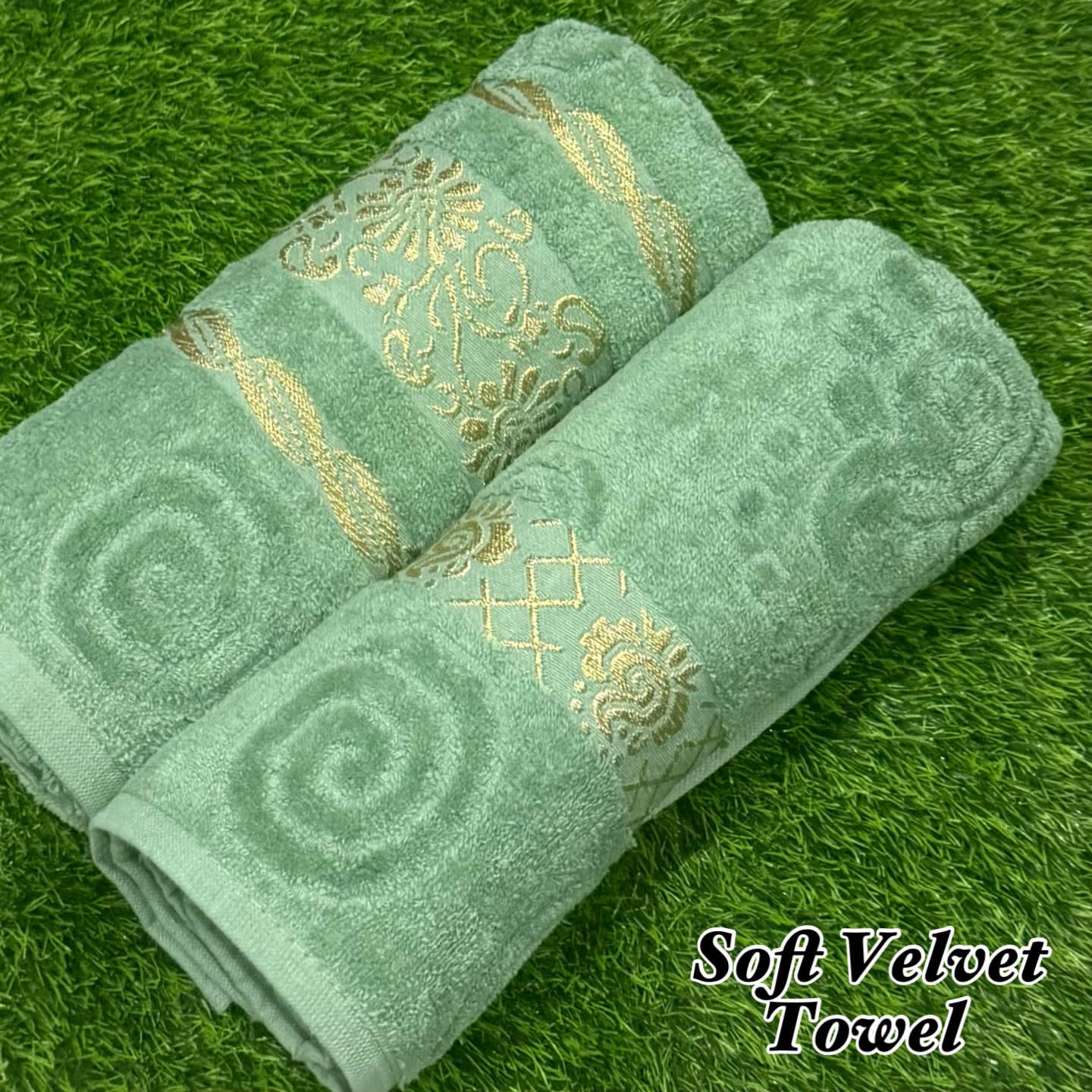 2Pcs Soft Velvet Bathroom Towel Pair – Ultra Absorbent & Premium Quality