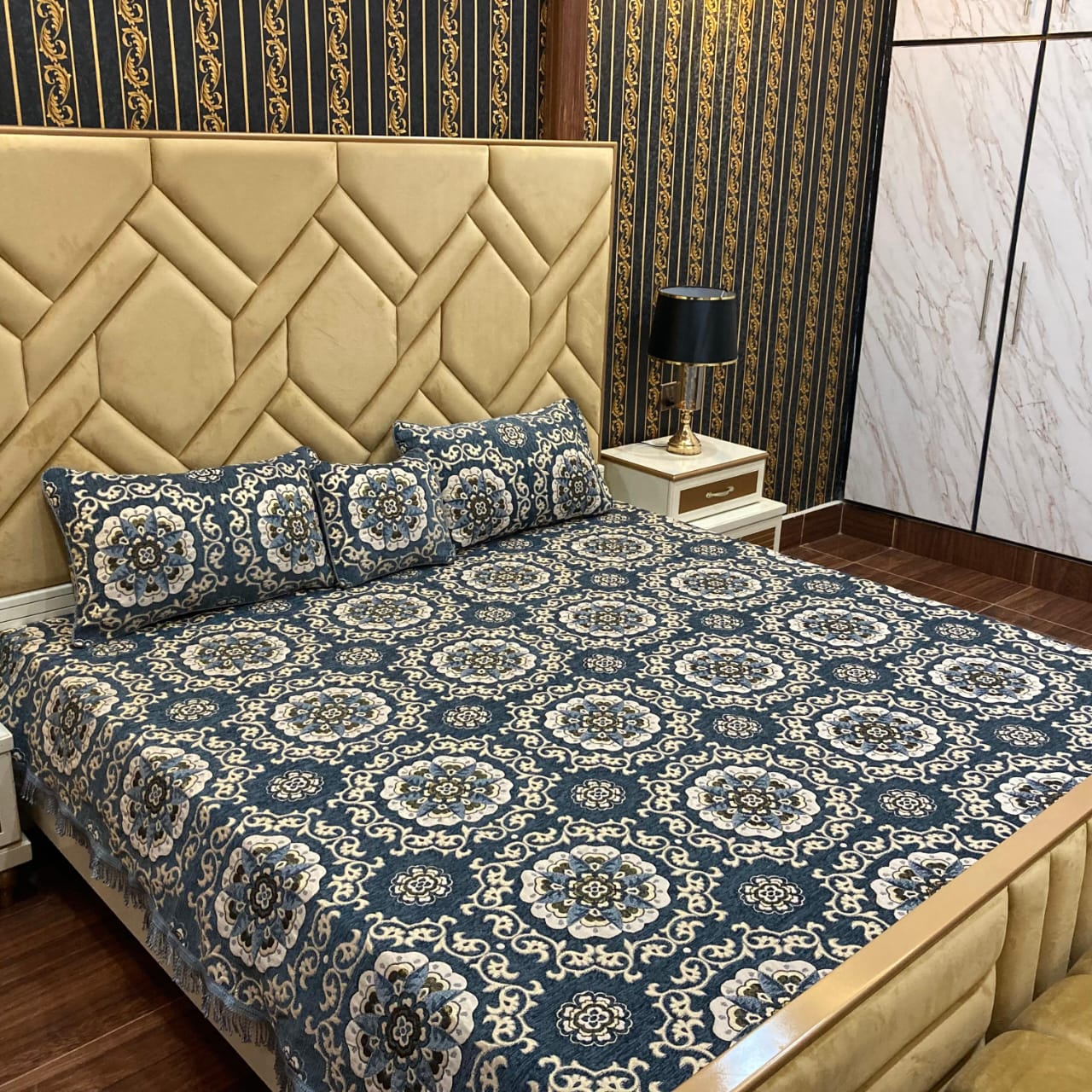 Appish Bridal Velvet Bed Sheet Set - 4pcs - ABB028