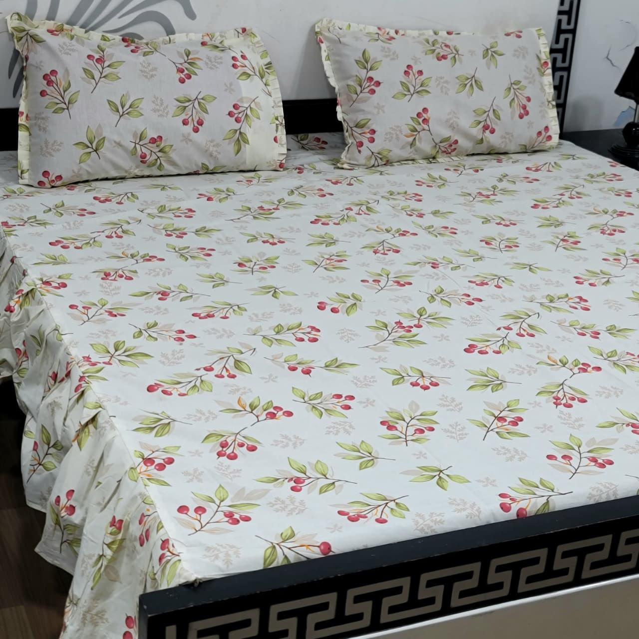 ROYAL Pure Cotton King Size FRILL BED SHEETS 034