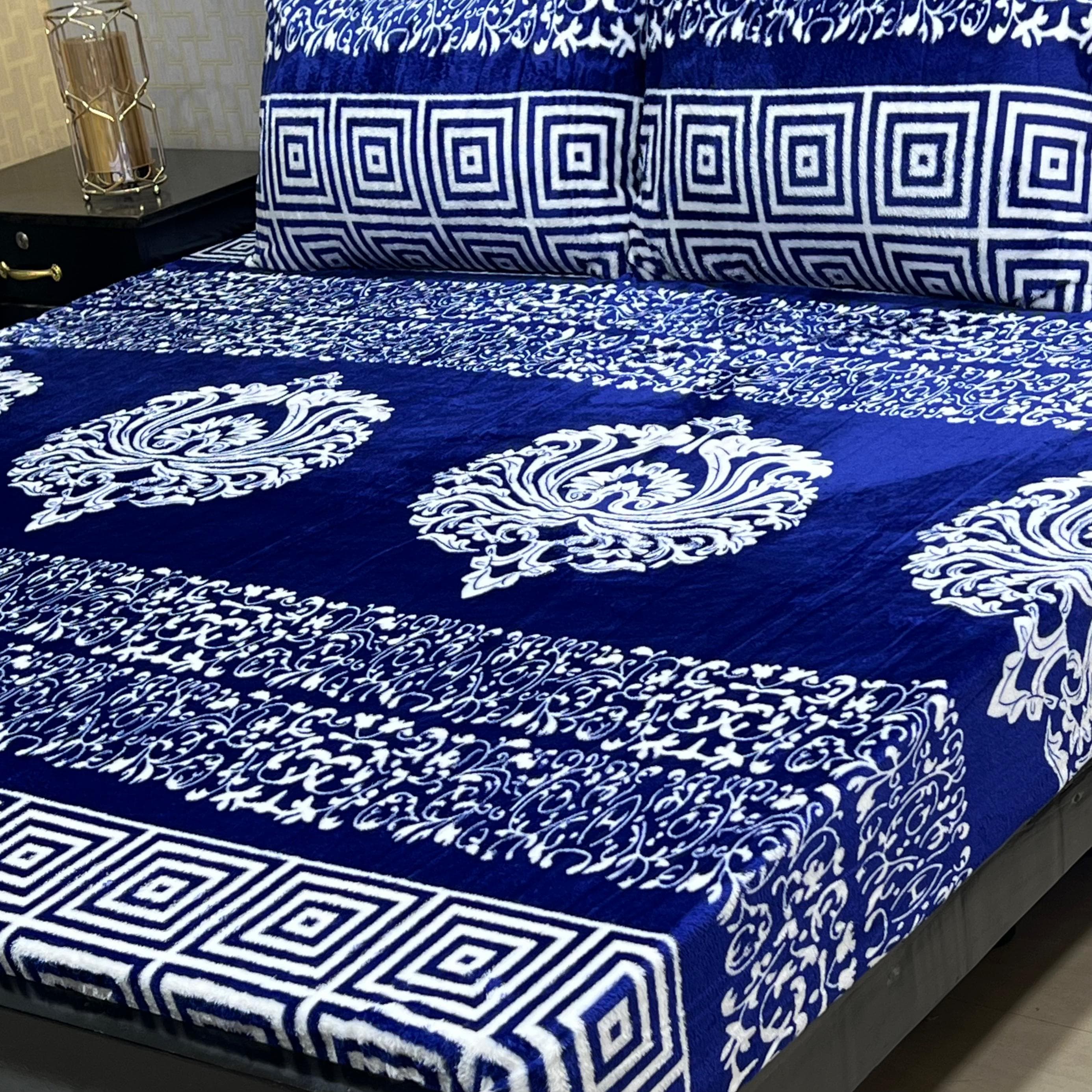 3 Pcs Elegant Fleece Bedsheets 05